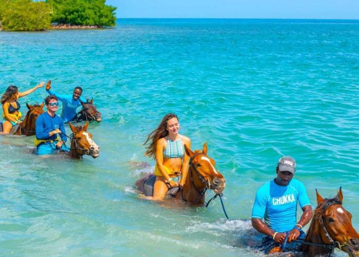 Seashore Vacation Home, Oceanpointe, Lucea, Jamaica Ngoại thất bức ảnh