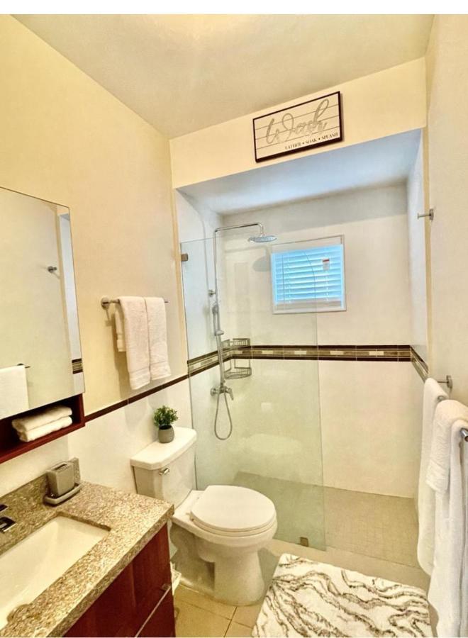 Seashore Vacation Home, Oceanpointe, Lucea, Jamaica Ngoại thất bức ảnh