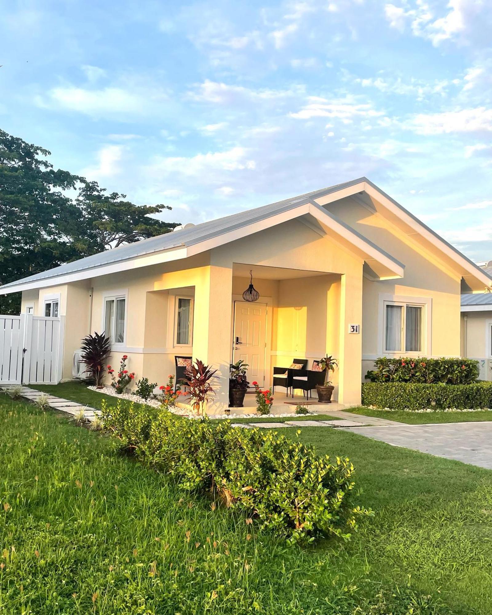 Seashore Vacation Home, Oceanpointe, Lucea, Jamaica Ngoại thất bức ảnh